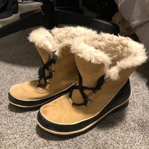 Sorel boots - Women’s size 8.5